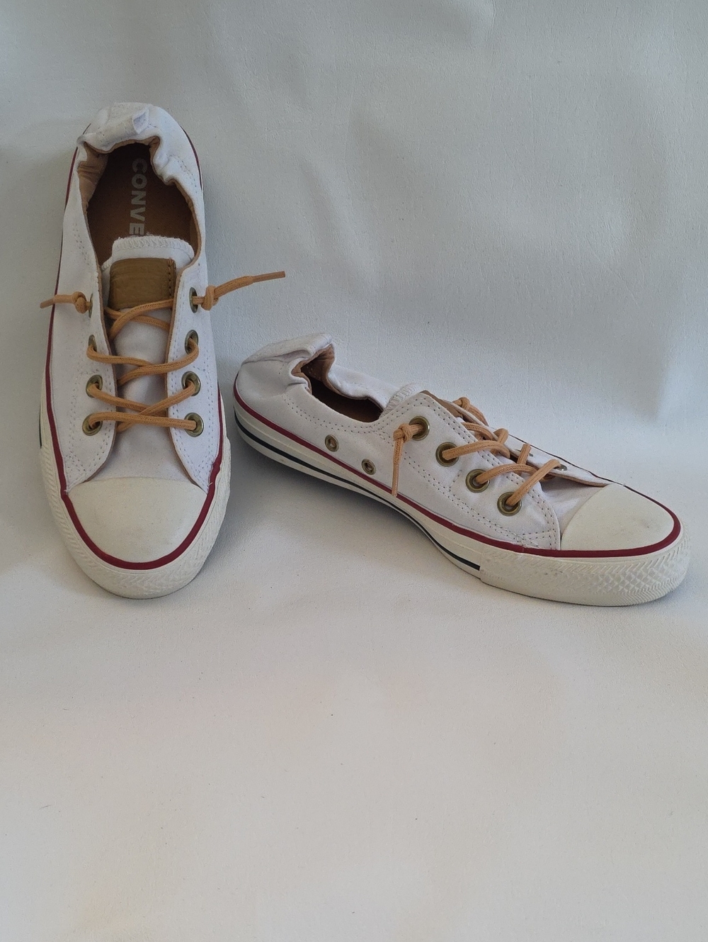 Converse Womens Low-Top Sneakers in White with Red, Navy Trim and Tan Laces